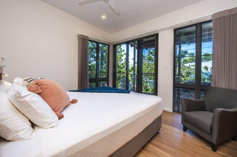 Bedroom 4, Headland House, Magnetic Island
