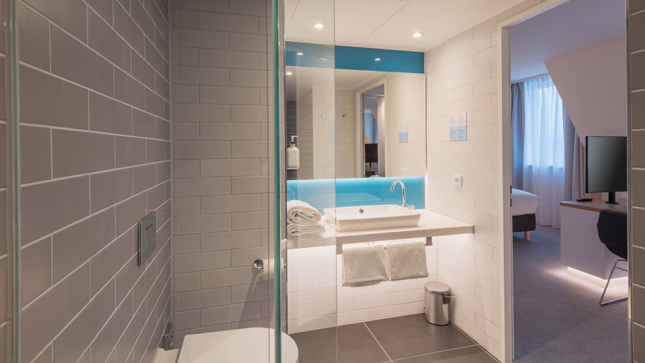 Bathroom 4, Holiday Inn Express & Suites POTSDAM by IHG, Potsdam