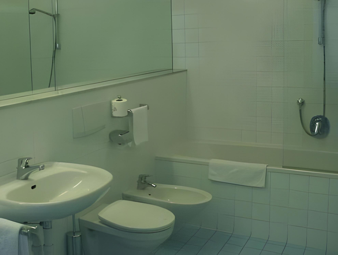 Bathroom 4, Hotel Tre Cime Sesto - Sexten, Bolzano
