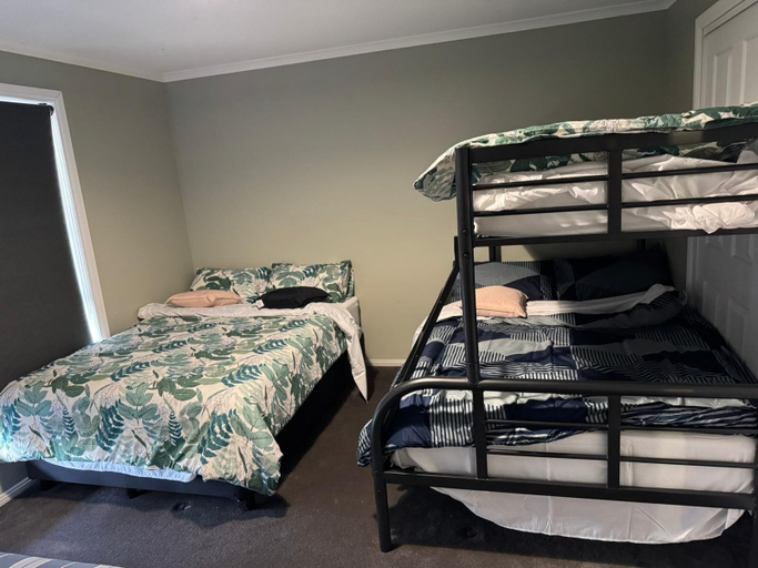 Room 5, Janaki Farm house& home stay, Cooma-Monaro