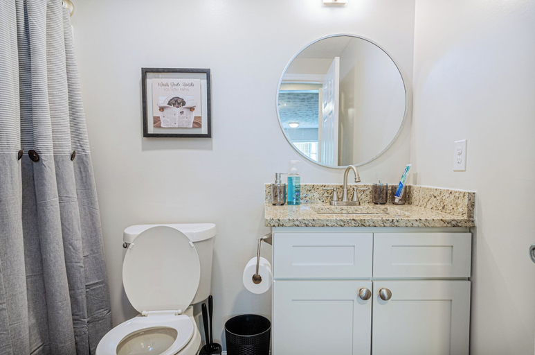 Bathroom 3, Modern Columbus Haven Military, Muscogee