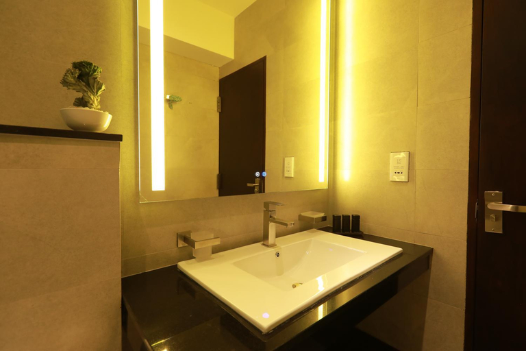 Bathroom 3, Lavonca Boutique Hotel, Colombo