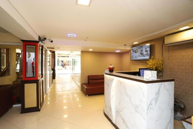Others 4, hotel lucky palace, Wattana