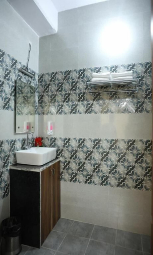 Bathroom 5, Hotel City View Inn, Jaipur