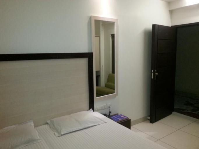 Bedroom 2, HOTEL PISALS, Bhopal