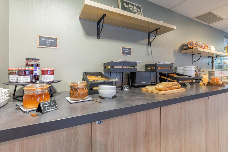 Food & Drinks 4, Appart'City Confort Agen Centre, Lot-et-Garonne