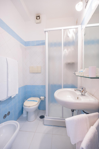 Bathroom, Villa Dei Principi, Latina