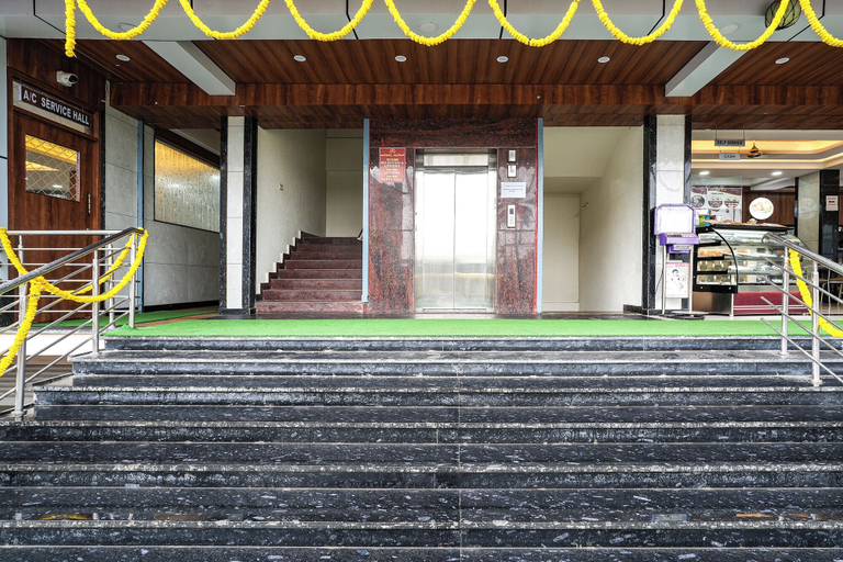 Property entrance 3, FabHotel Ayodhya Palace - Peenya, Bangalore