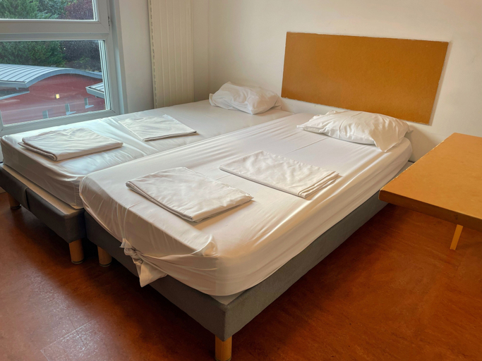 Bedroom 2, Auberge de Jeunesse HI Grenoble, Isère