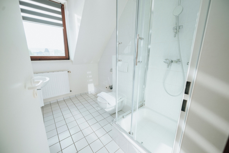 Bathroom 5, Coffee Fellows Hotel Trier, Trier