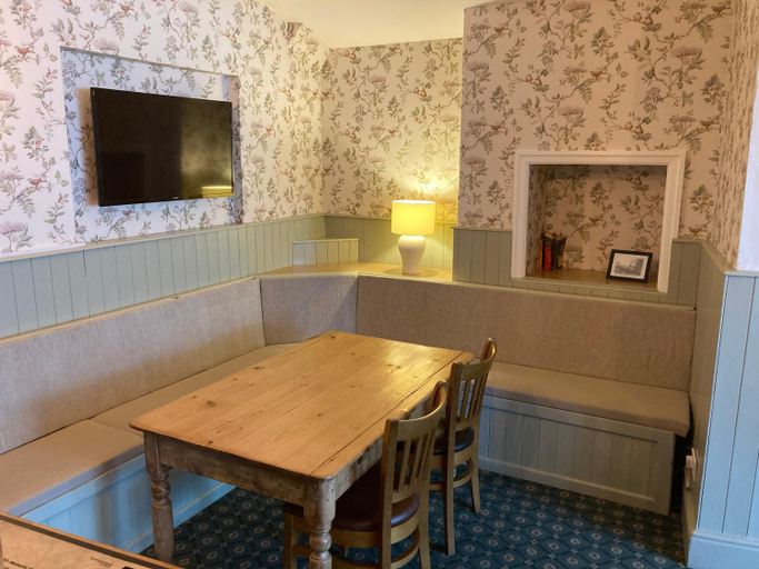 Food & Drinks 3, The Bell Inn, Somerset