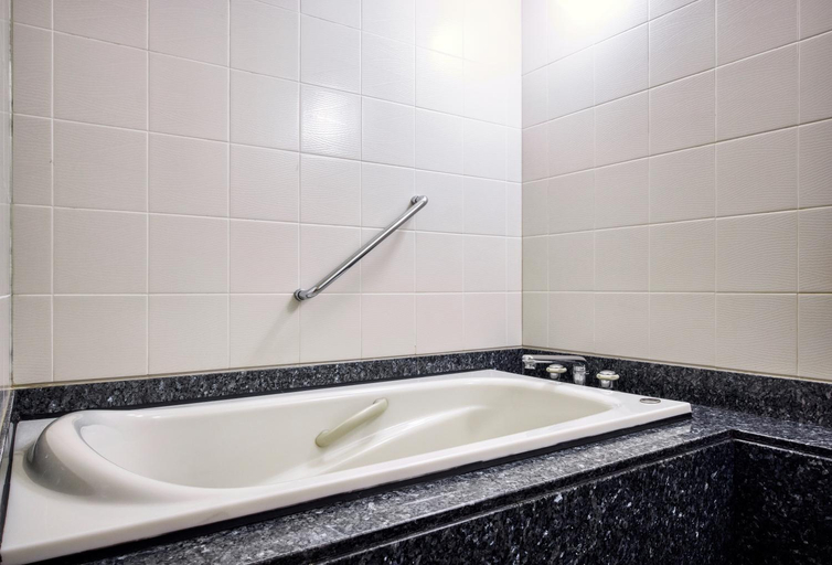 Bathroom 4, Royal Pines Hotel Chiba, Chiba