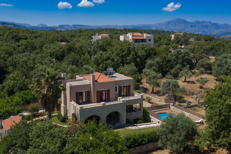 Exterior & Views 2, Iris Villa, Crete