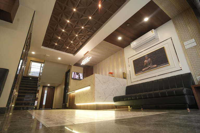 Others 5, The Executive Inn, Darjiling