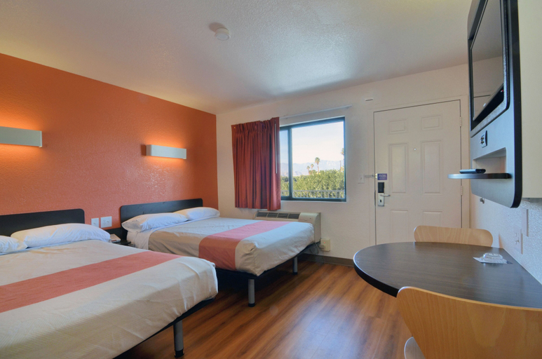 Bedroom 5, Motel 6 Palm Desert, CA - Palm Springs Area, Riverside