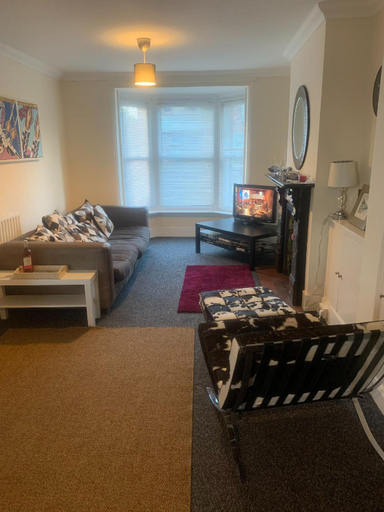 3, Stylish Comfotabe Riverside Cottage, Southampton