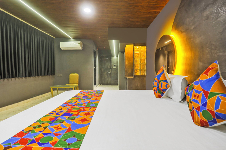 Bedroom 2, Fabhotel Gaurav Inn, Indore