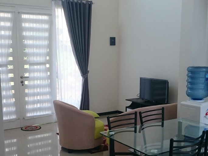 Others 2, Villa Frengky , Malang