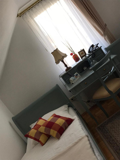 Others 3, Hotel Kranefoer, Recklinghausen