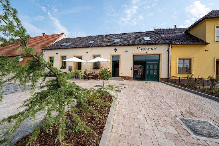 Others 5, Apartmany V zahrade, Brno