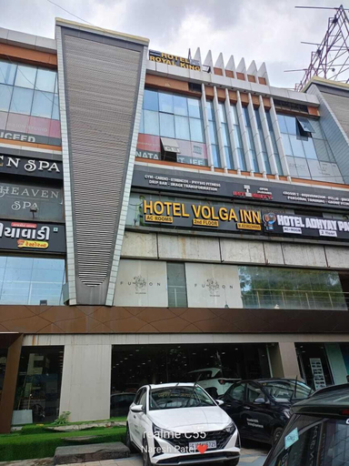 Exterior & Views, Hotel Volga Inn, Ahmadabad