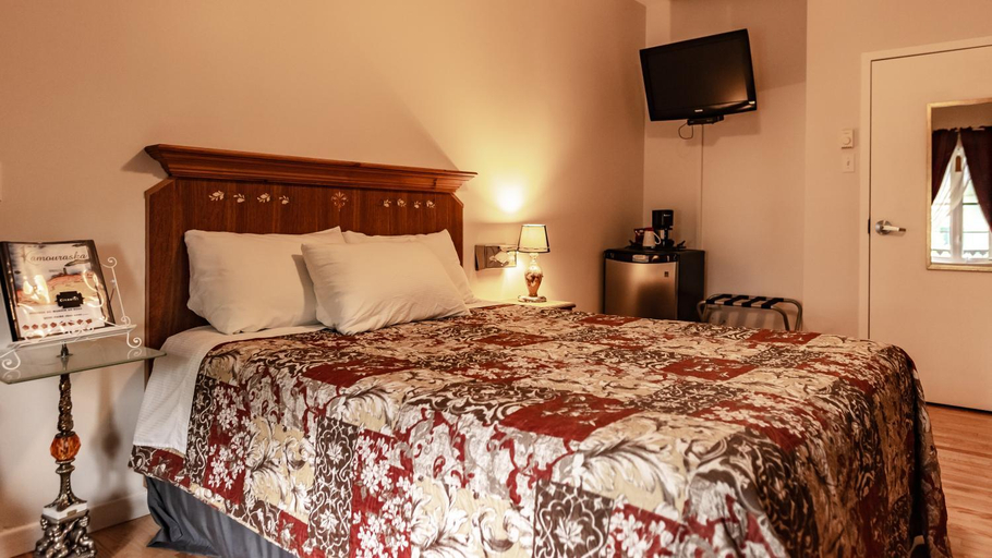 Others 5, Auberge Akamaraska, Kamouraska