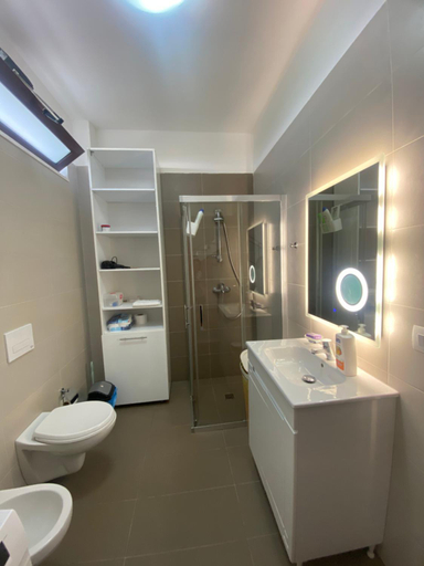 Bathroom 4, Villa with private pool, Durrësit