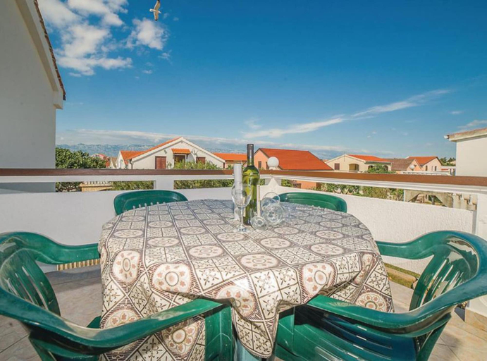 Terrace/patio 3, Charming Apartments Dokoza Vir, Vir