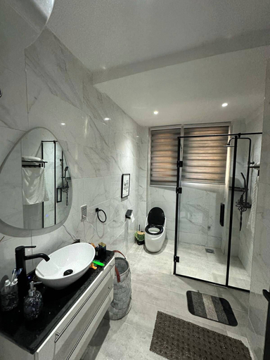 Bathroom 4, Charming Chorley Apartment Retreat, Lancashire