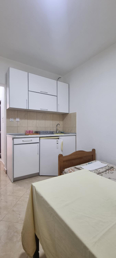 3, Apartmani Sahmanovic