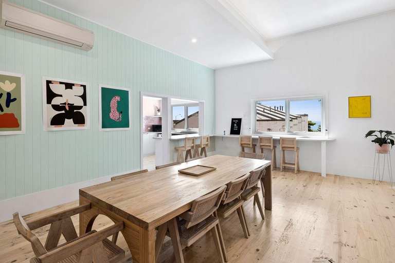 Others 5, The Pink Lodge, Surf Coast - West