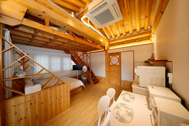 Bedroom 2, Hanok Stay Mokhyang, Gyeongju
