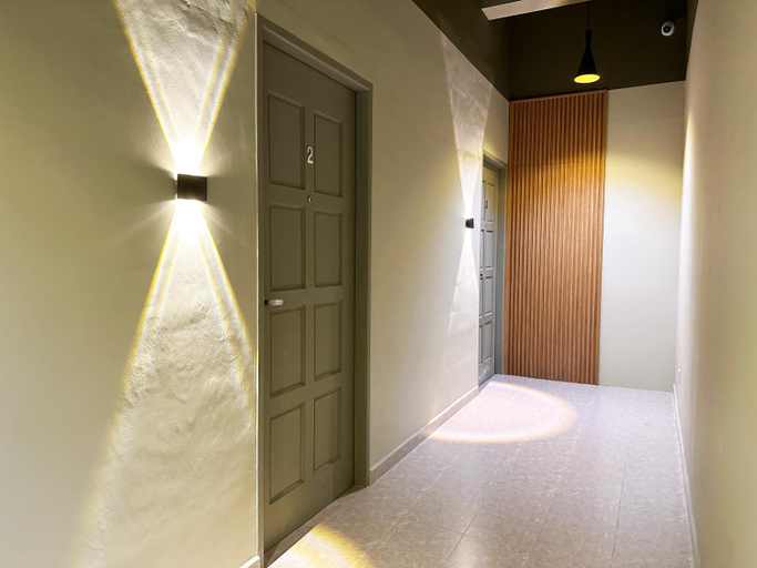 Others 5, THE GLAM INN, Papar