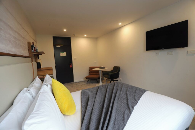 Bedroom 6