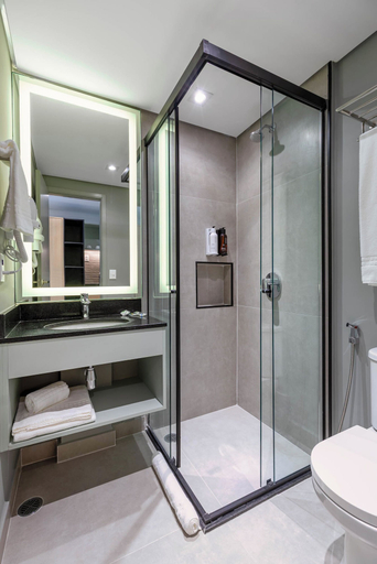 Bathroom 5, Cozzy Premium Paulista Hotel, São Paulo
