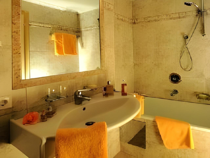 Bathroom 4, Hotel Almhof, Innsbruck Land