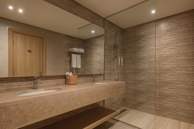 Bathroom 5, JAZ Elite Asteria, Safaja
