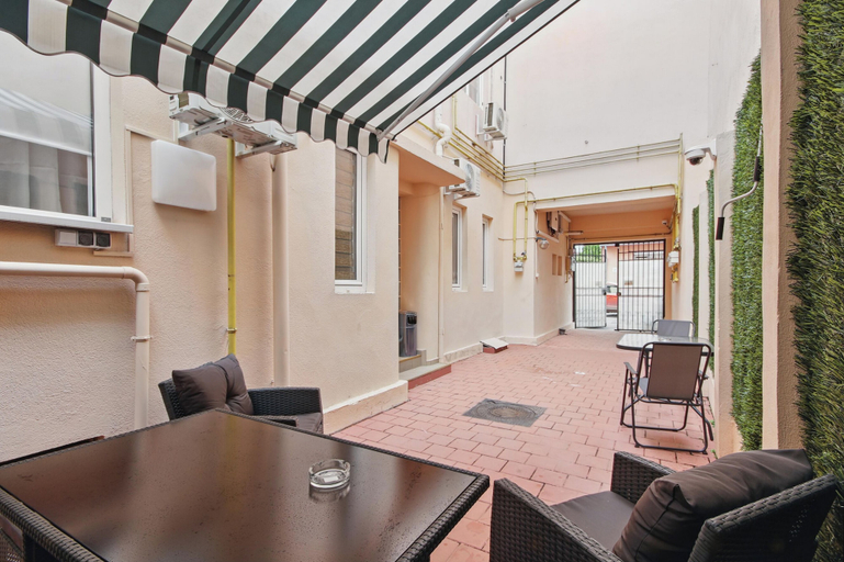 Others 5, Petru Maior Apartments, Municipiul Bucuresti