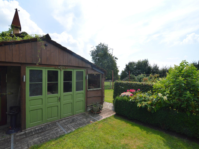 Others 5, Comfortable Home with Sauna, Hainaut