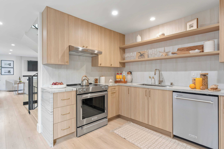 Others 5, Modern 5bdr, Mins to Sunset Cliffs & Ocean Beach Point View Luxe by Avantstay, San Diego