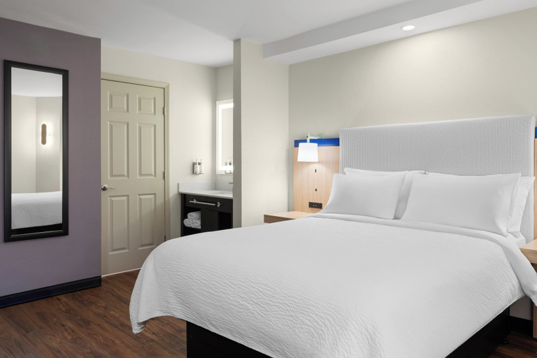 Bedroom 3, Garner Hotel Aiken South, Aiken