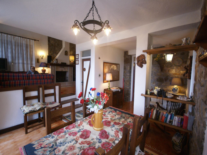 Others 5, Holiday Home in Umbria with Panoramic Views, Perugia