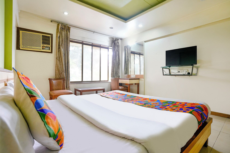 Room 4, Fabhotel Guru Heritage, Raigarh