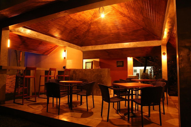 Food & Drinks 5, Mook Lamai Resort and Spa, Kantrang