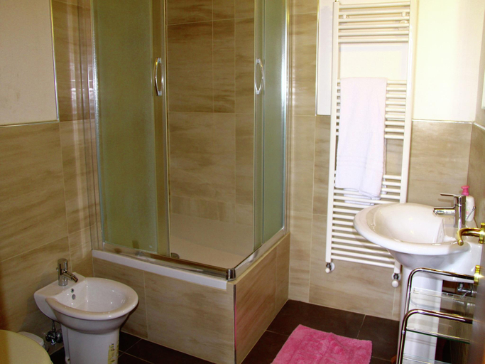 Bathroom 3, Holiday Home in Tuscany with Pool Garden, Florence