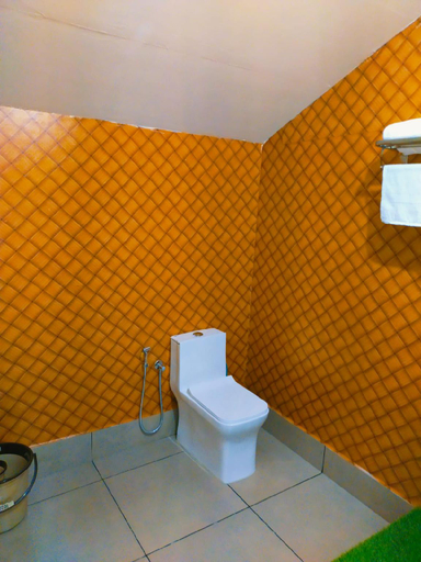 Bathroom 2, Bamboo Suite at Merlys Fruit Garden, Idukki