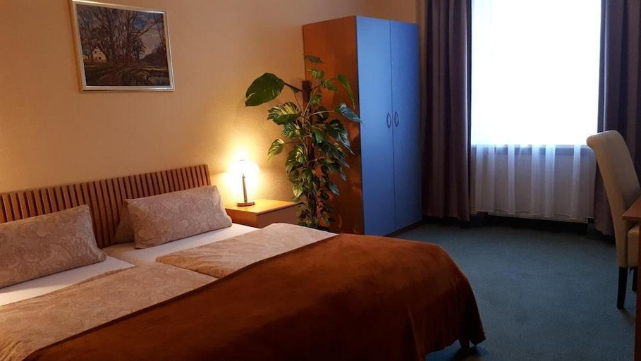 Bedroom 3, Hotel Krone Lindow, Ostprignitz-Ruppin