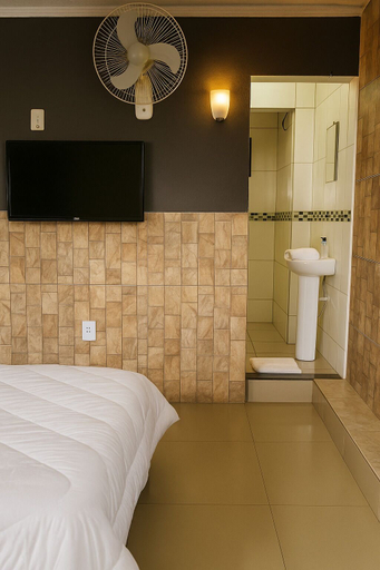 Room 4, Hotel Golden HL, Brasília