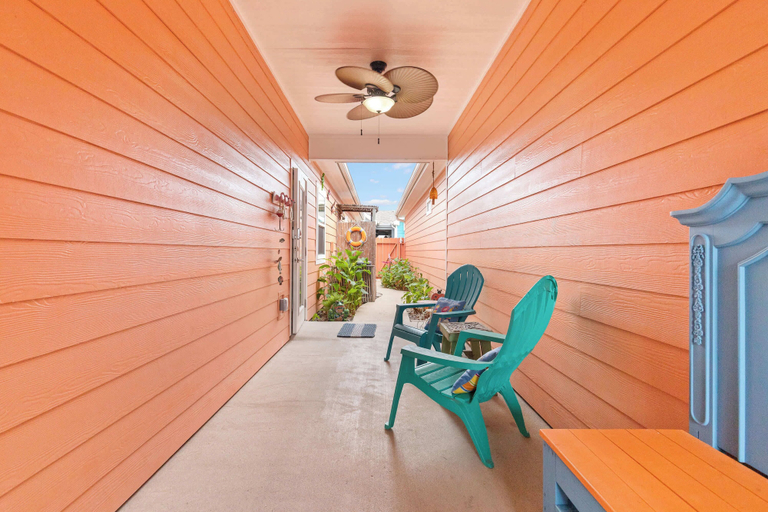 Others 5, Mango Bungalow Sleeps 8 2 Community Pools, Nueces