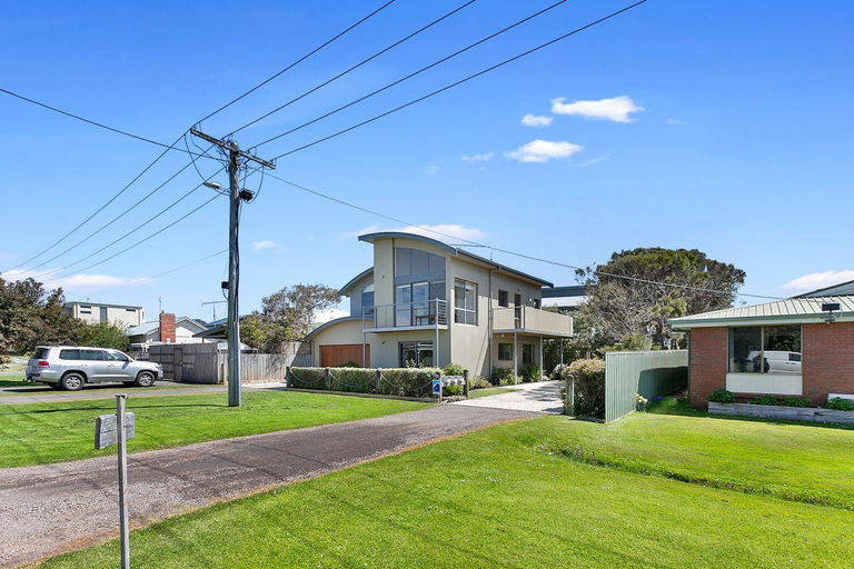 Others 3, Cape Vista 1, Colac-Otway - South